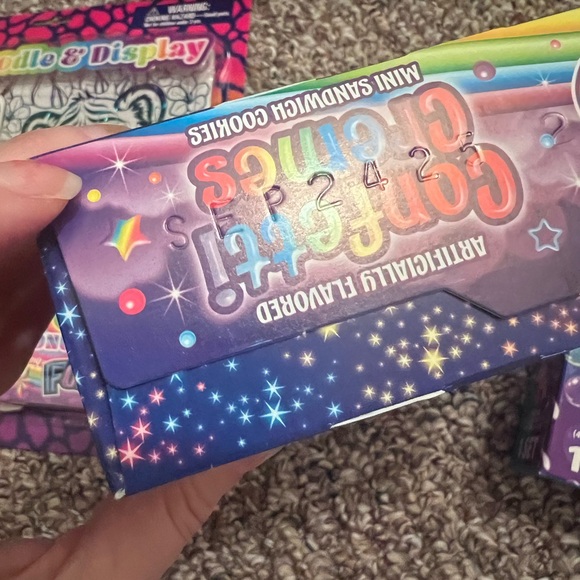 Lisa frank Unicorn and Dolphin Puzzle and Coloring Set bundle - Picture 3 of 7